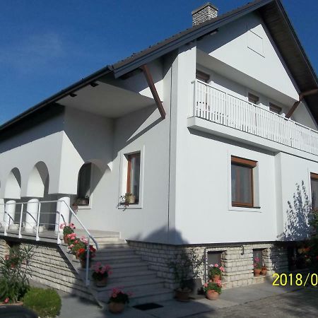 Viragos Vendeghaz Balatonfuered Apartment Exterior foto